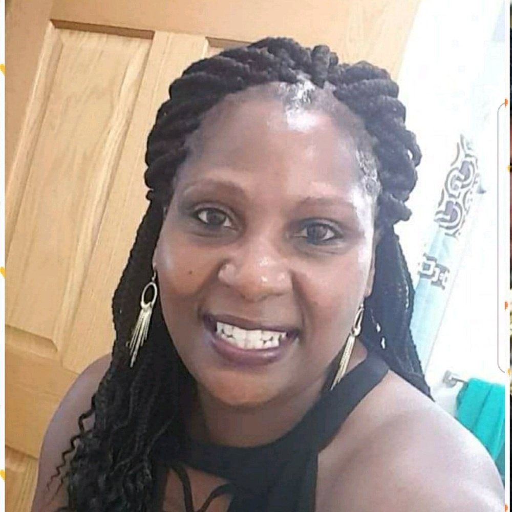 Meet your Posher, Tonya